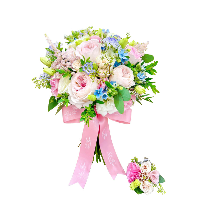 鲜花婚礼花束 - 粉色花园玫瑰和绿色